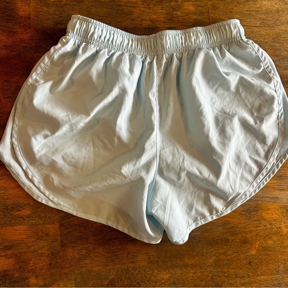 Nike Dri-FIT running Shorts (2) and Leggings (1) size small bundle of 3 - Picture 2 of 11